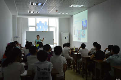 搭建藝術(shù)橋梁，啟迪智慧心靈——記太原啟智源文化藝術(shù)培訓(xùn)學(xué)校文化交流活動